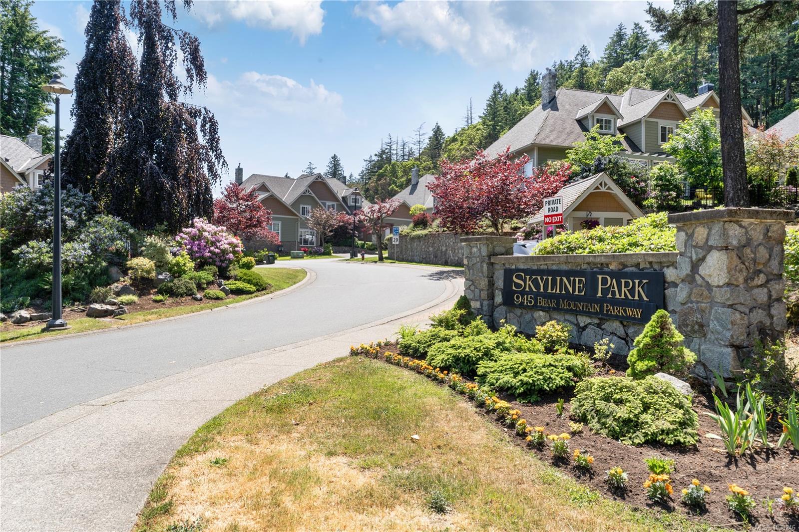 945 Bear Mountain Pkwy #122