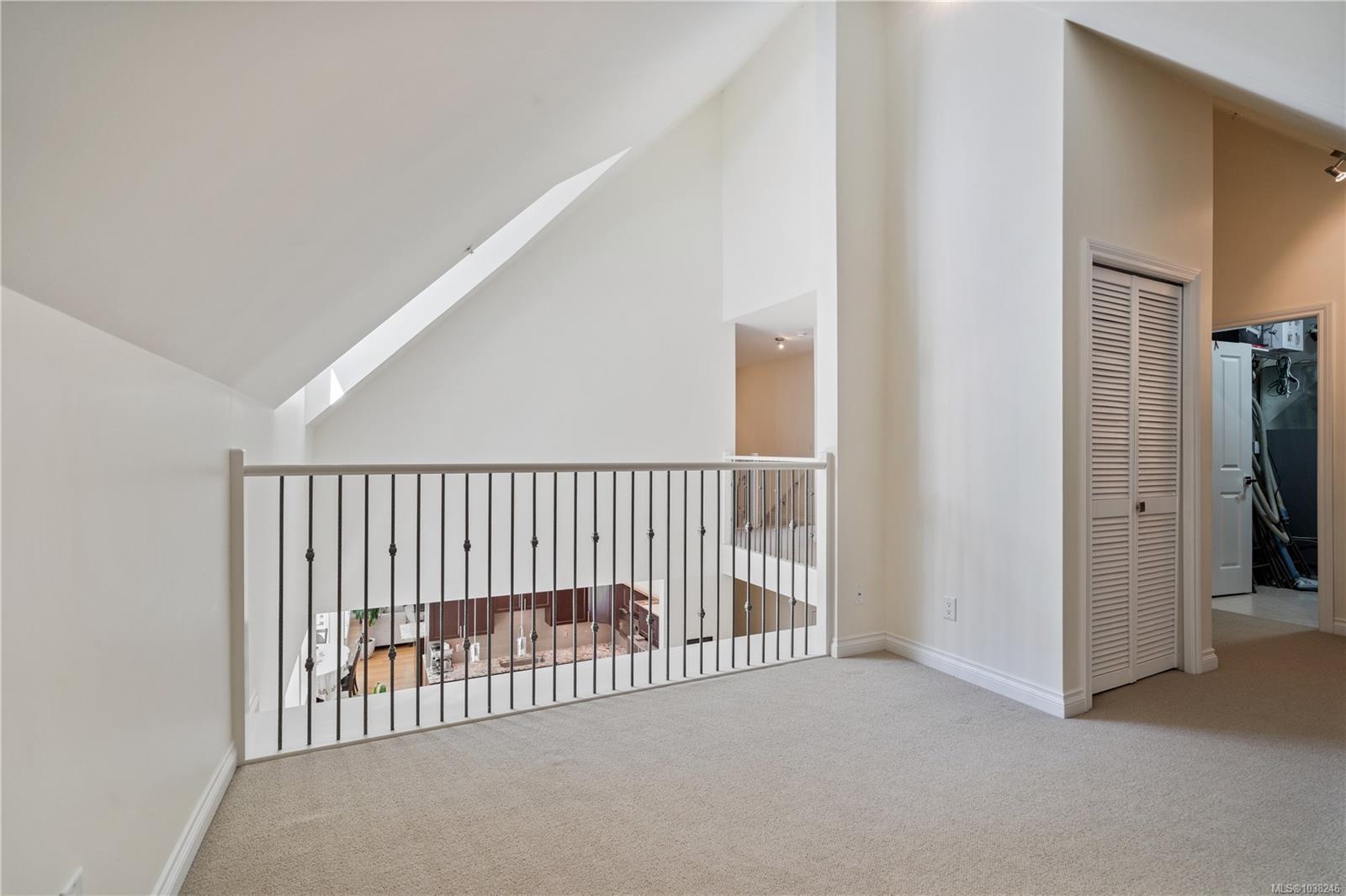 945 Bear Mountain Pkwy #122