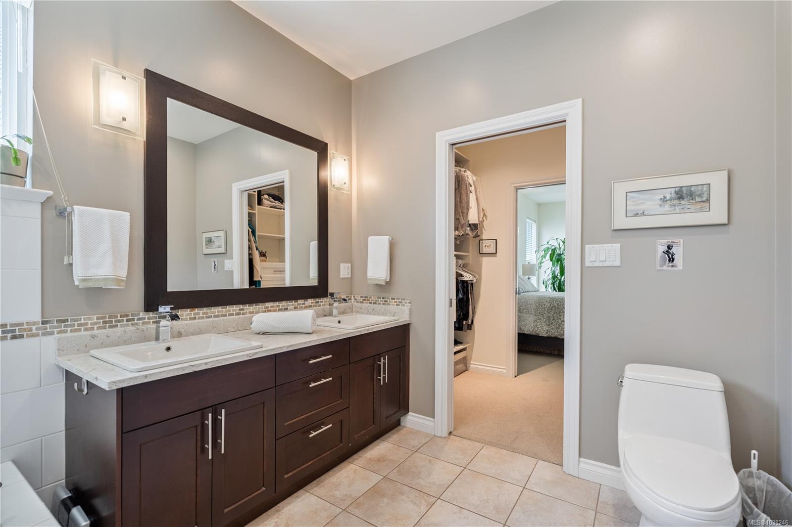 945 Bear Mountain Pkwy #122
