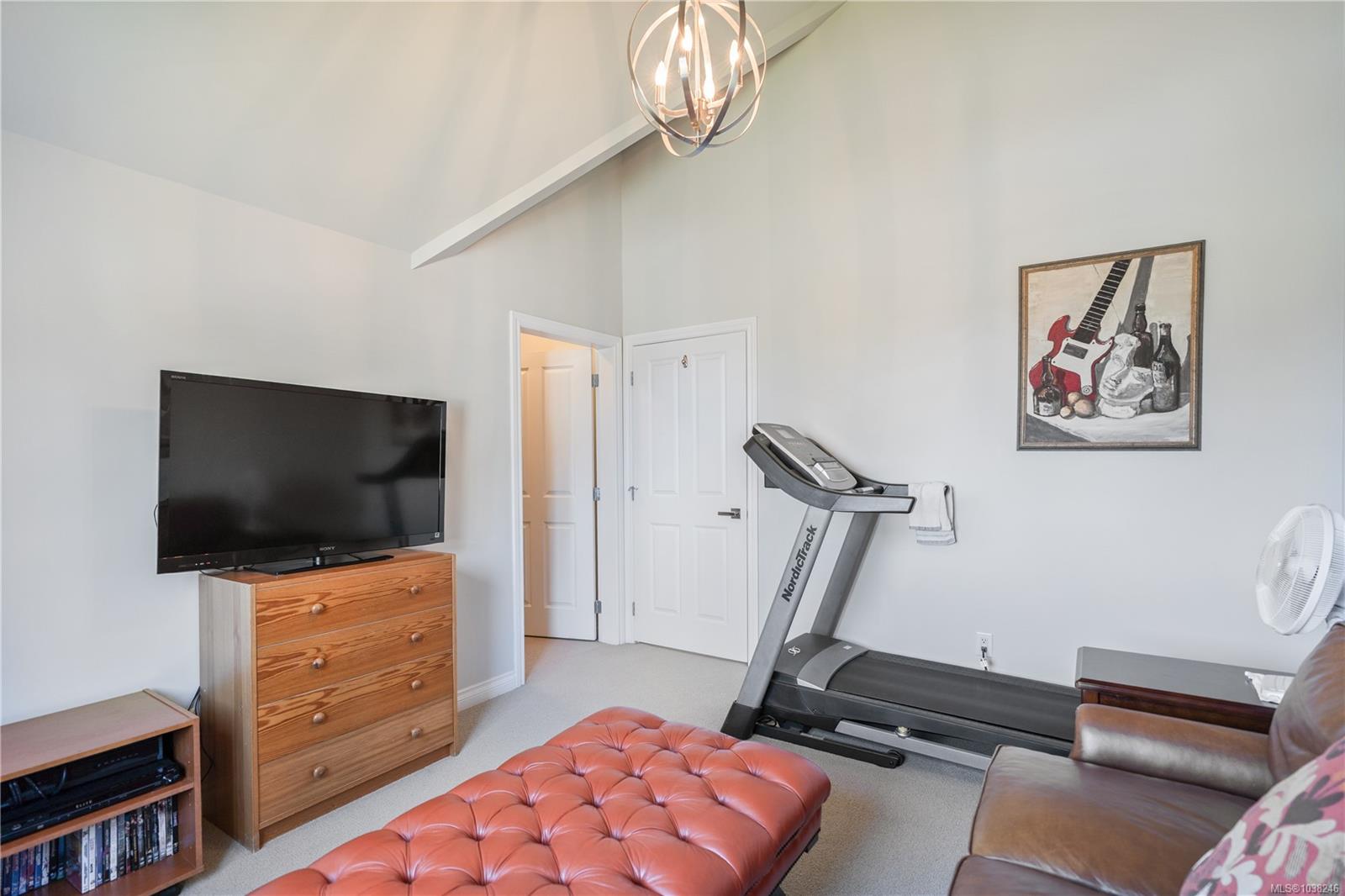 945 Bear Mountain Pkwy #122