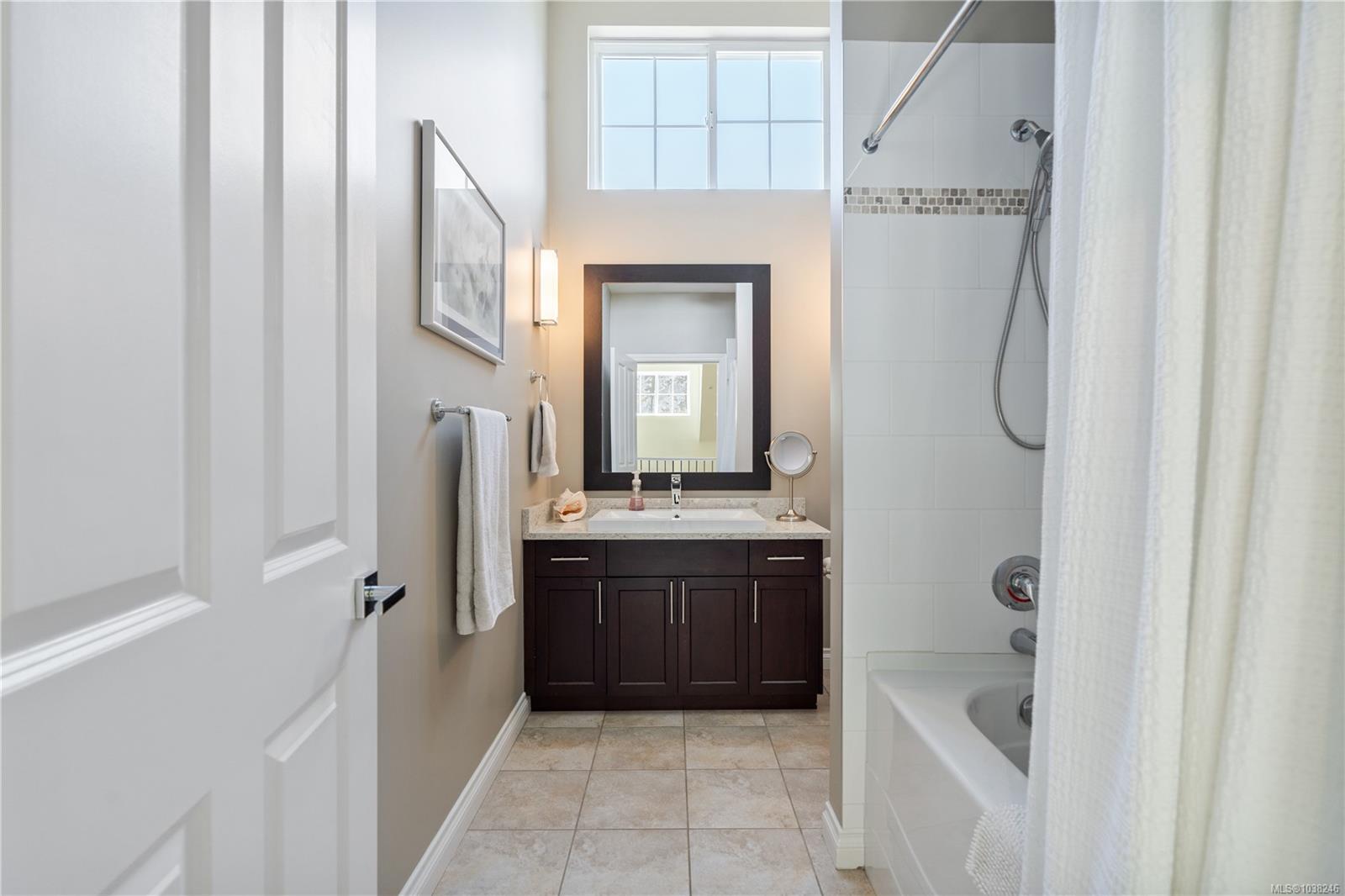 945 Bear Mountain Pkwy #122