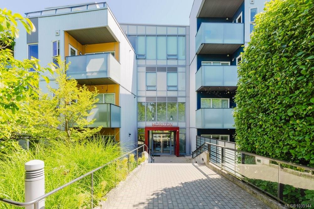 767 Tyee Rd #316