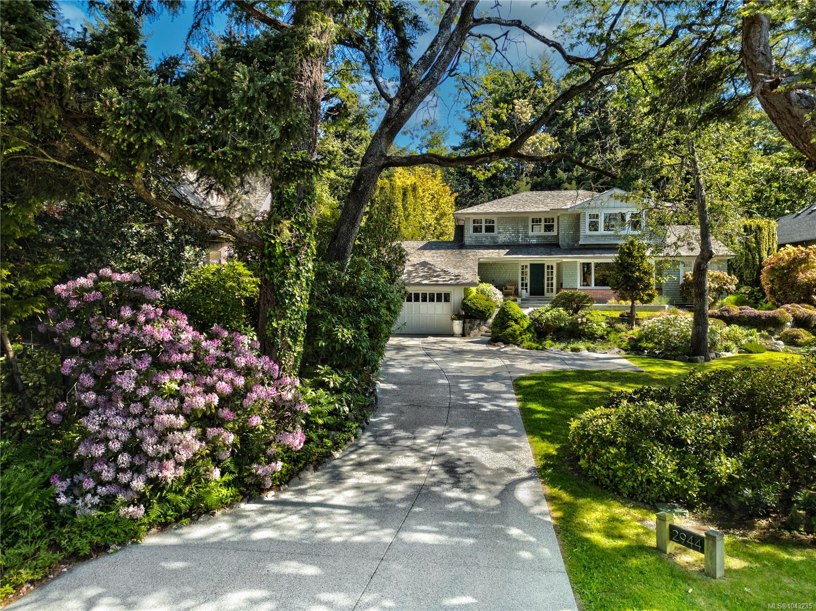 2944 Tudor Ave