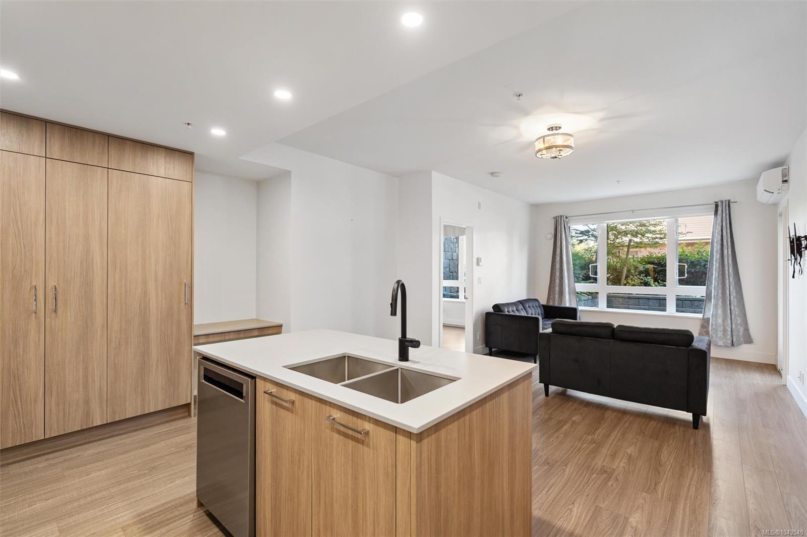 960 Reunion Ave #108