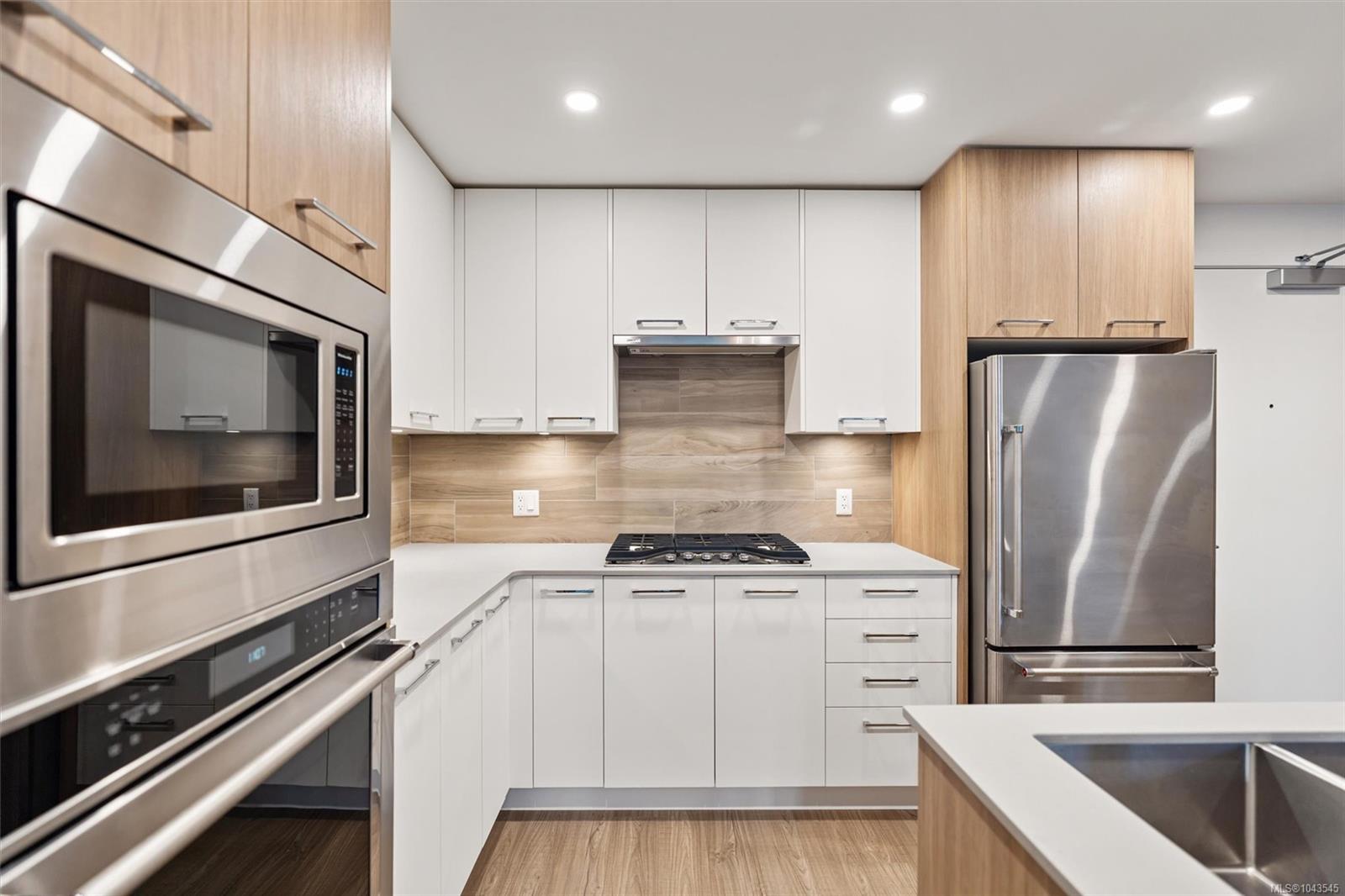 960 Reunion Ave #108