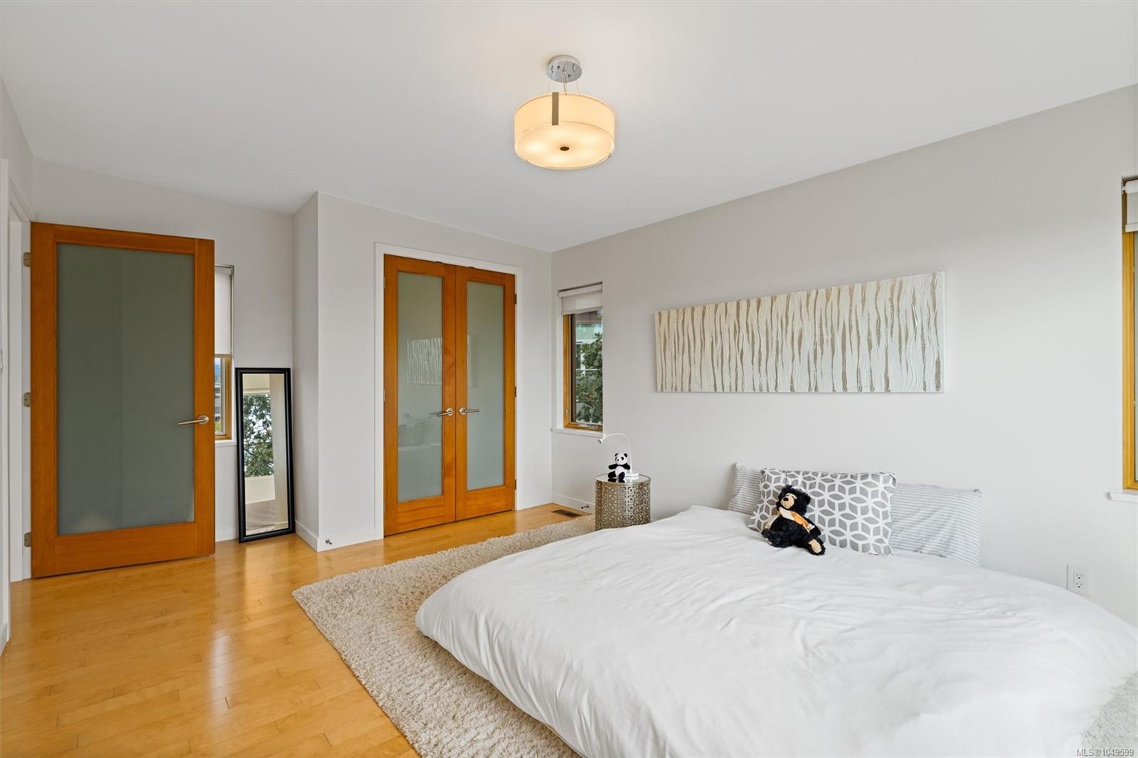 810 Rainbow Ridge Lane