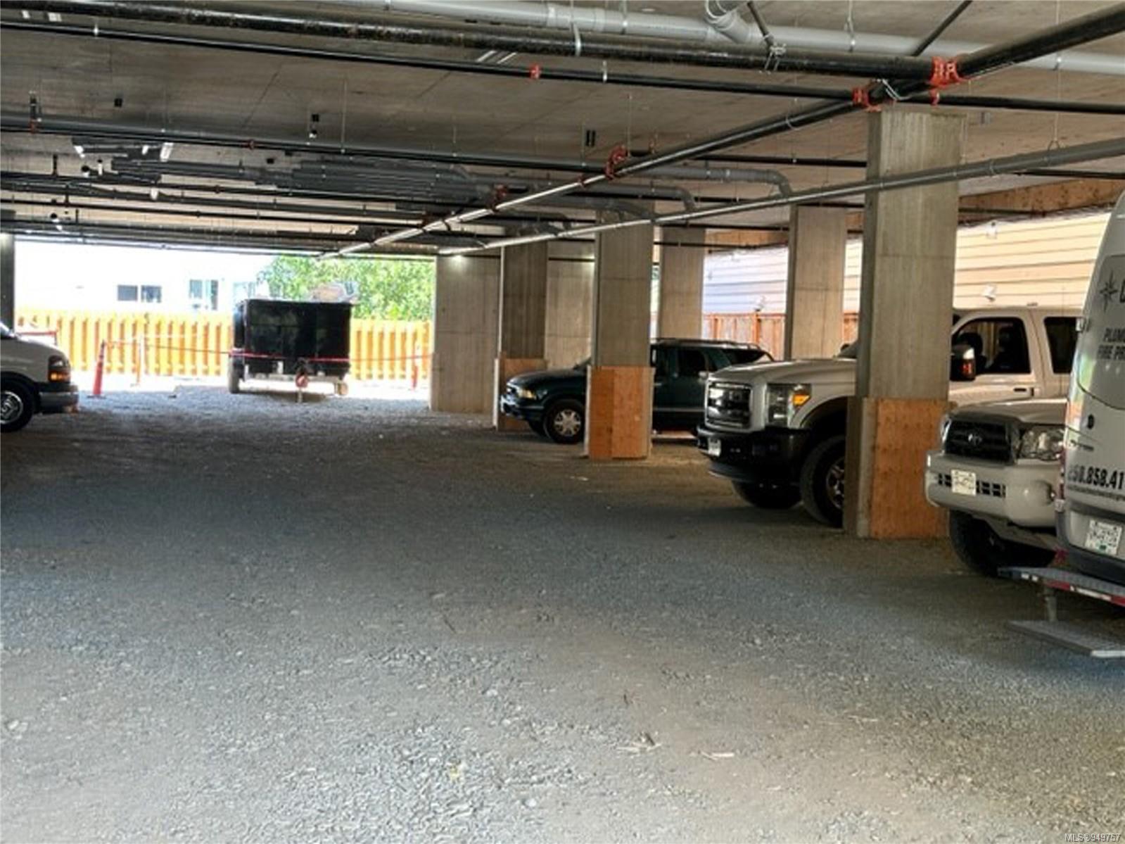 918 Jenkins Ave # 406