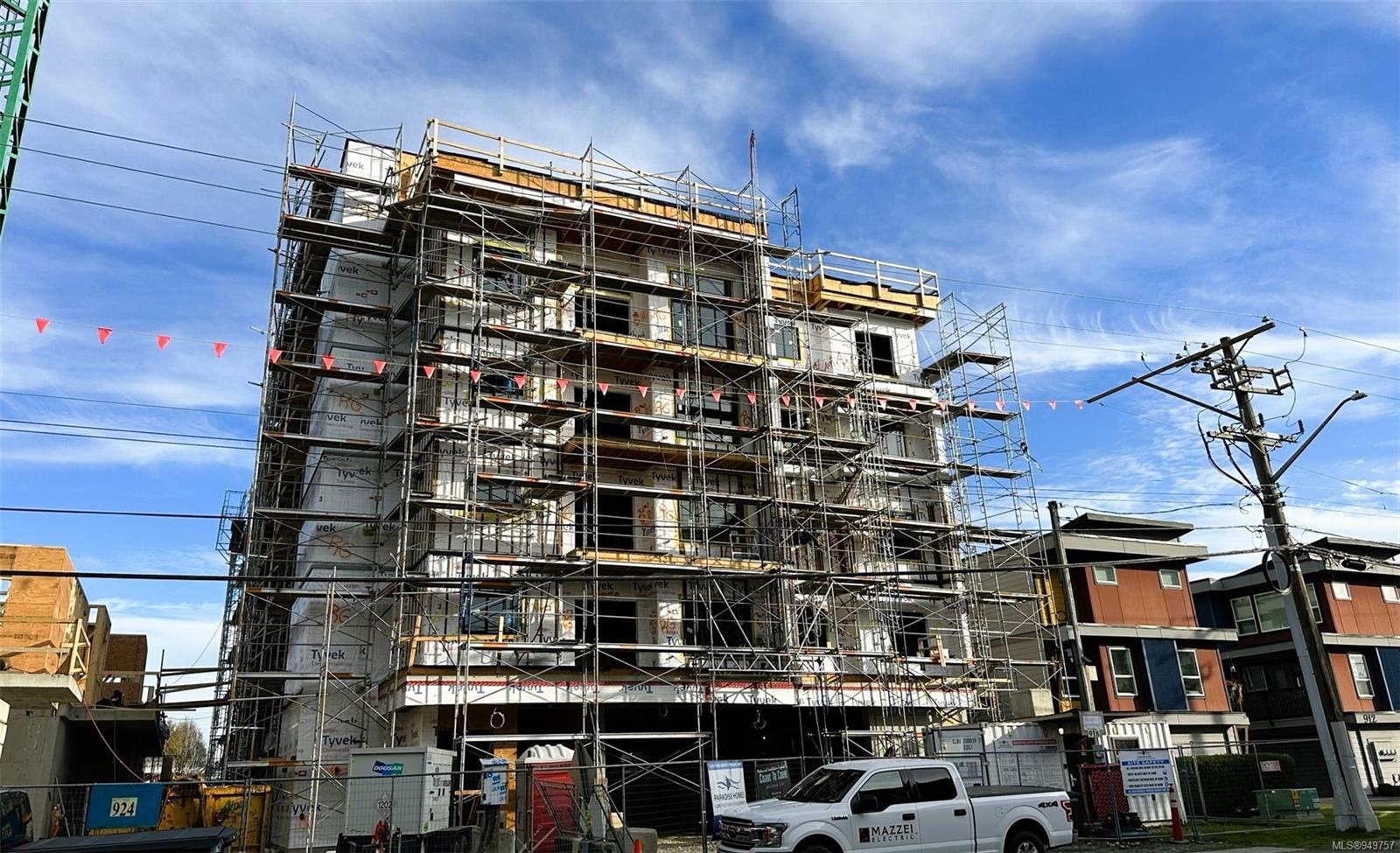 918 Jenkins Ave # 406