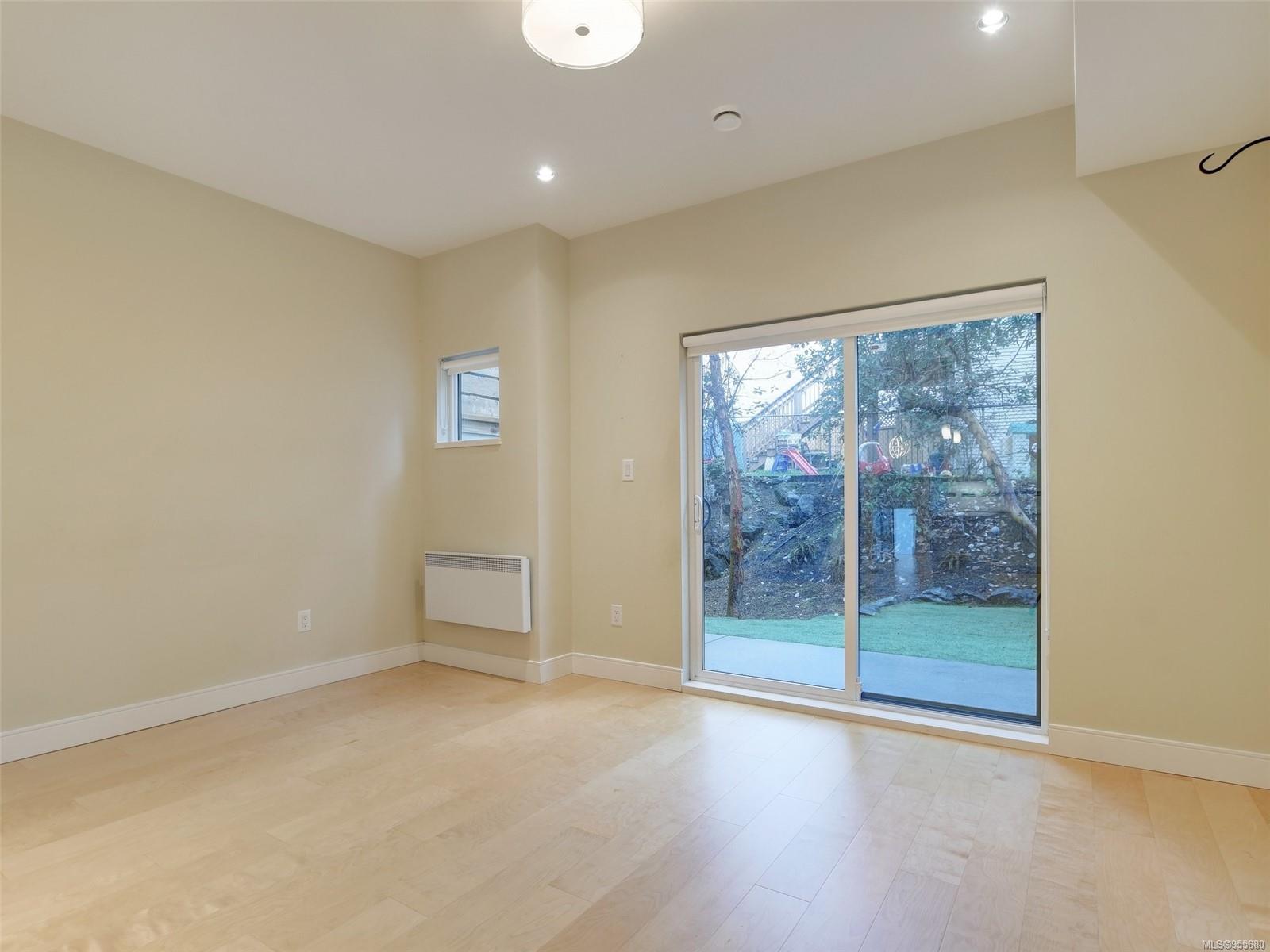 300 Phelps Ave # 123