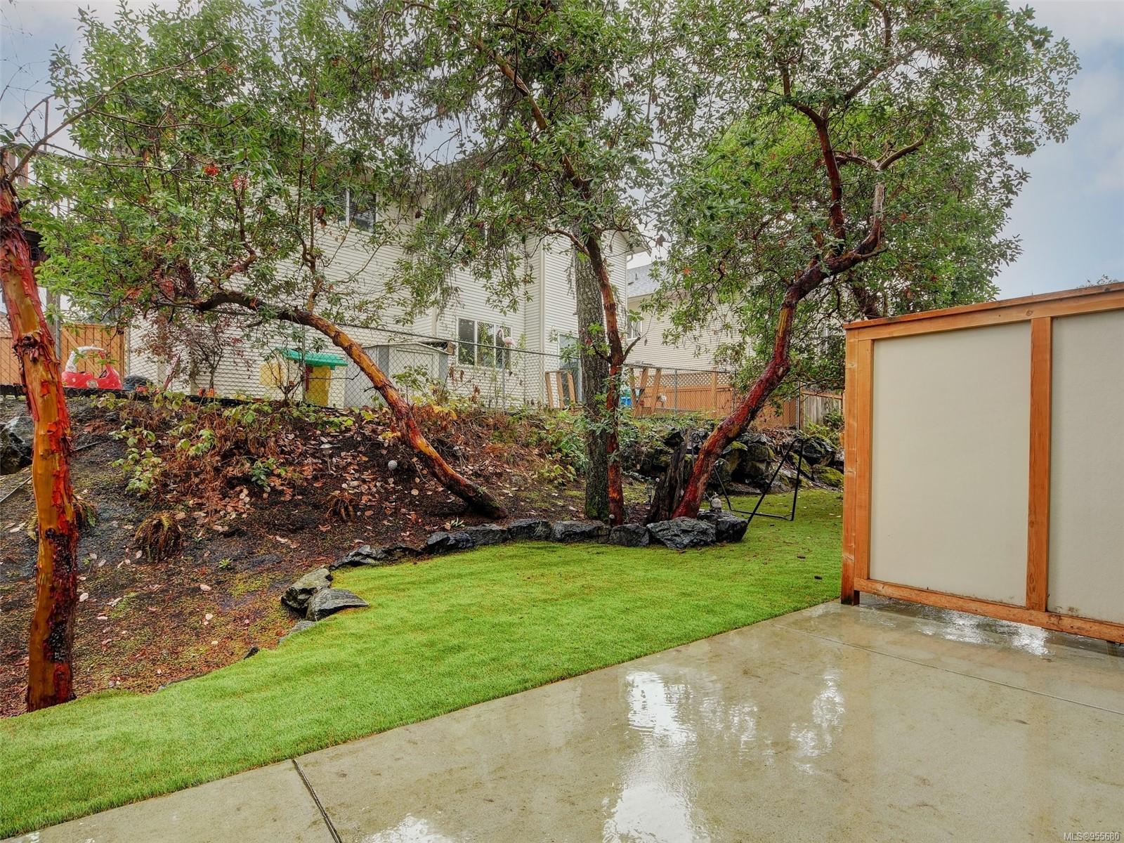 300 Phelps Ave # 123