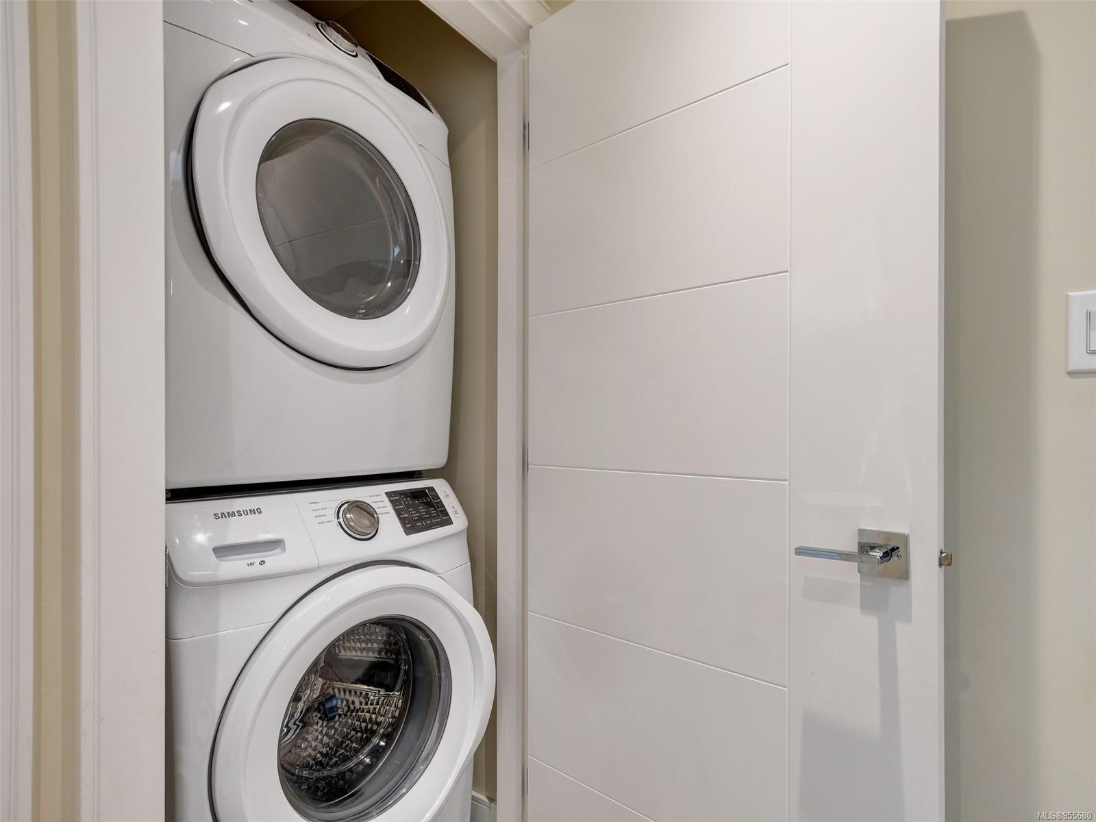 300 Phelps Ave # 123