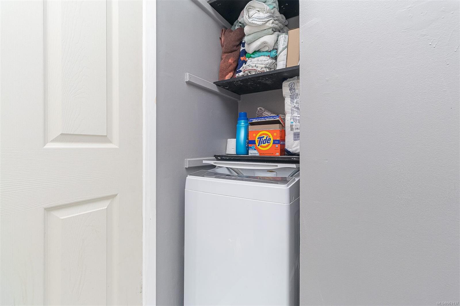 991 Cloverdale Ave # 101