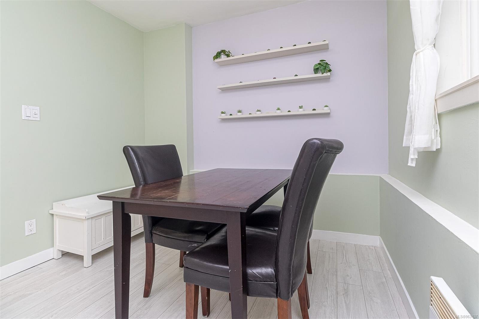 991 Cloverdale Ave # 101