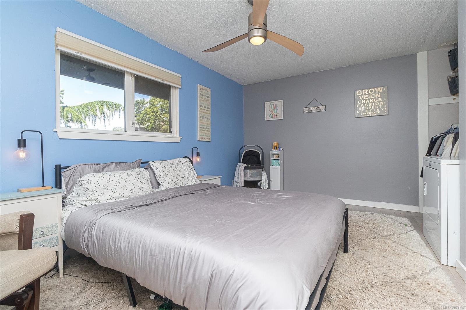 991 Cloverdale Ave # 101