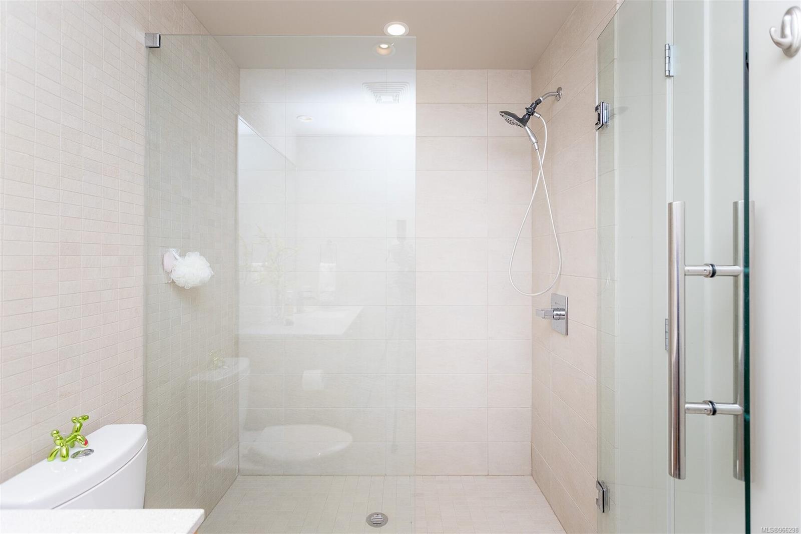 365 Waterfront Cres # 319