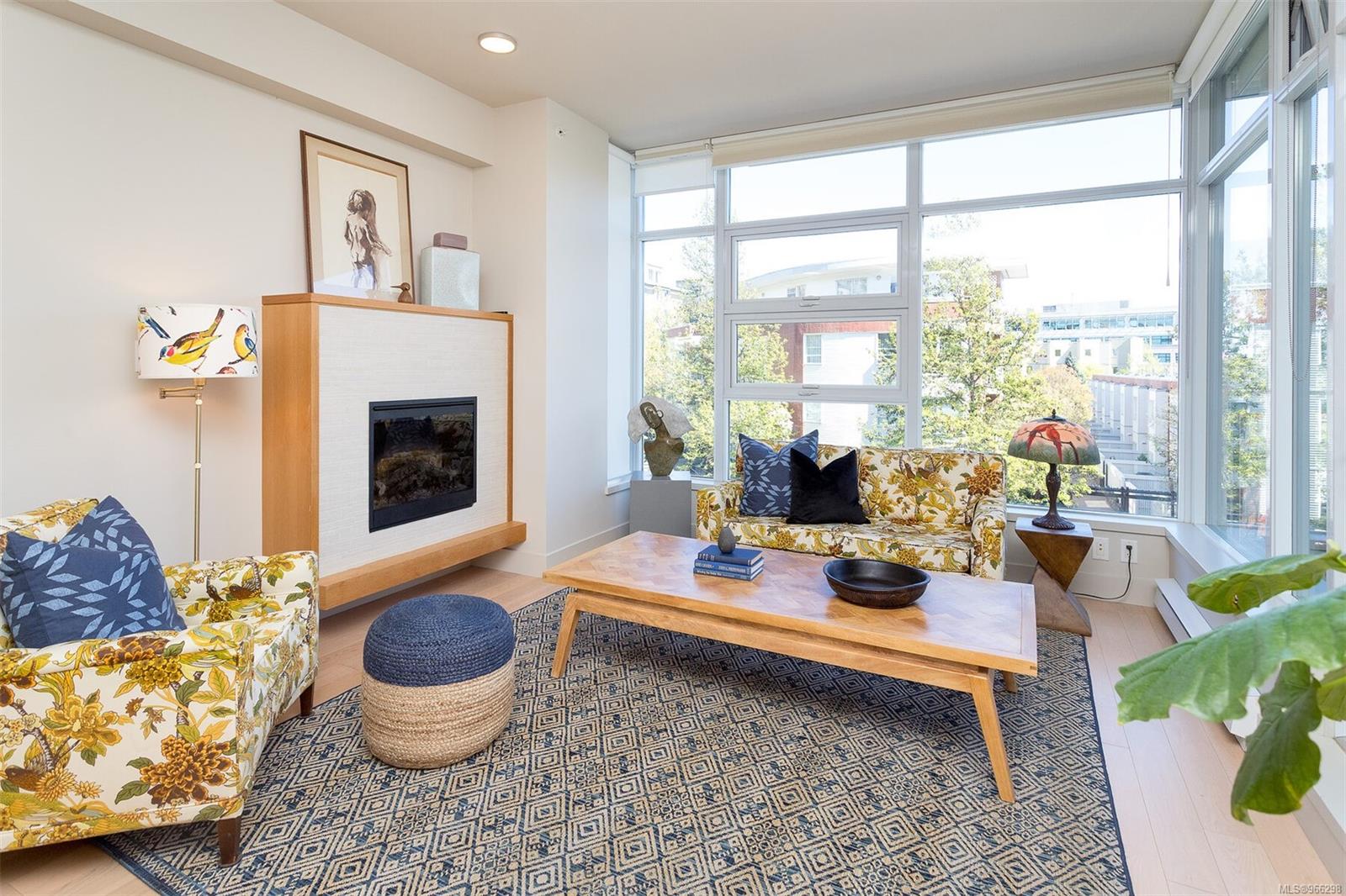 365 Waterfront Cres # 319