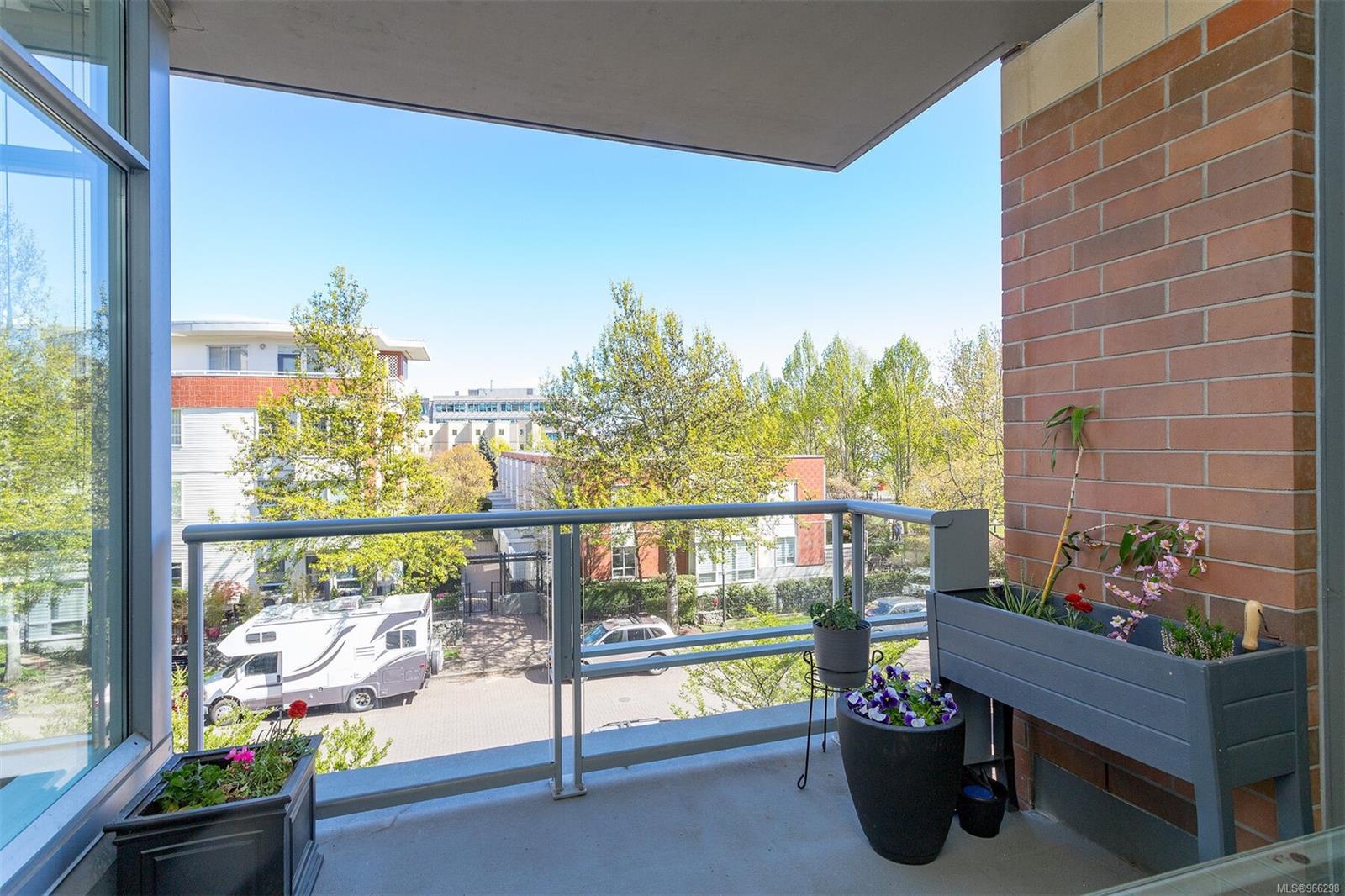 365 Waterfront Cres # 319