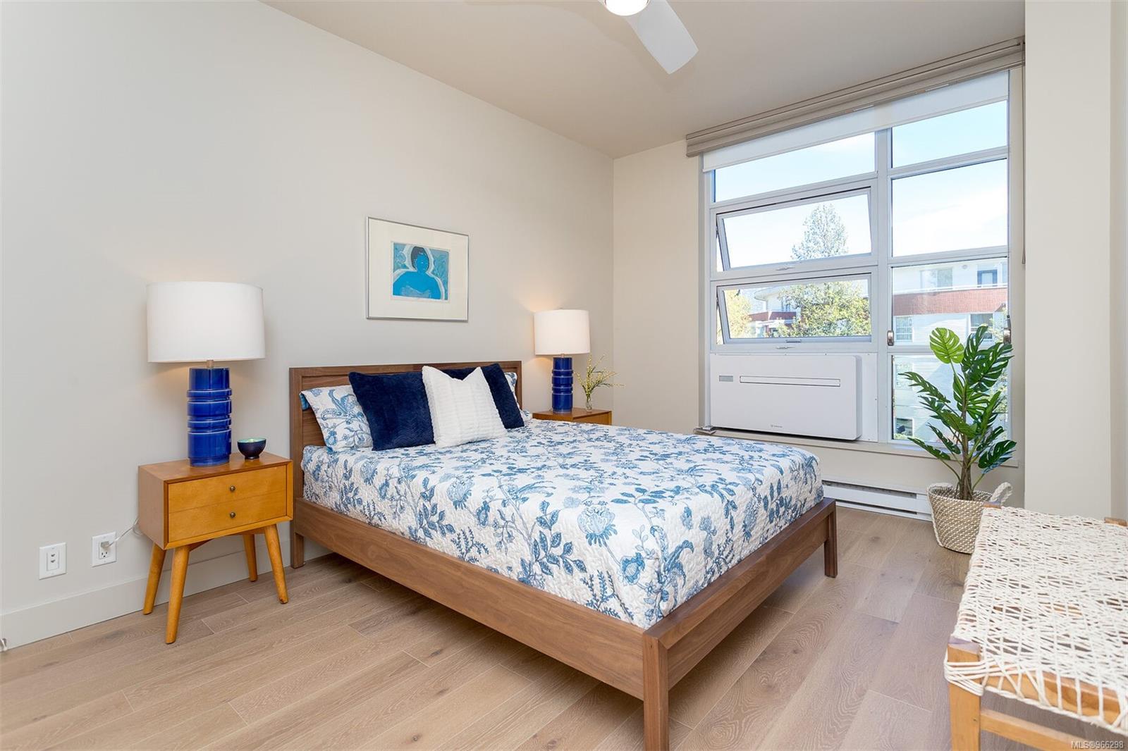 365 Waterfront Cres # 319