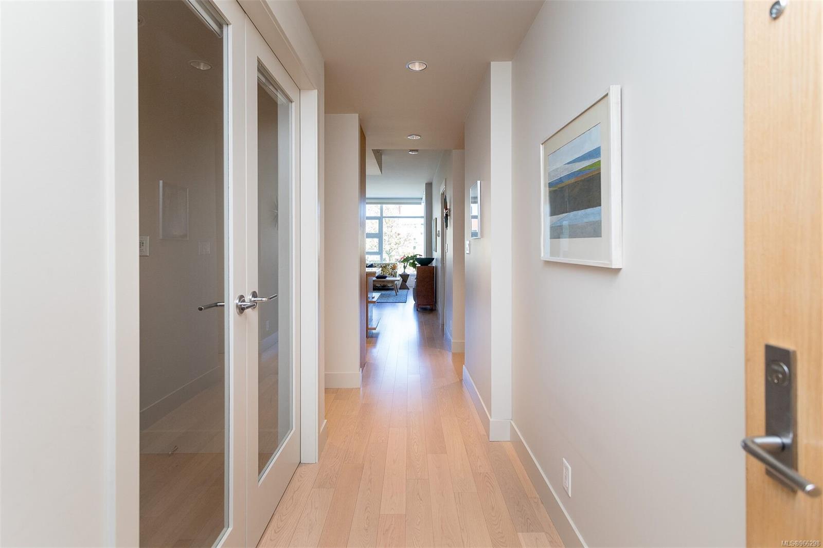 365 Waterfront Cres # 319