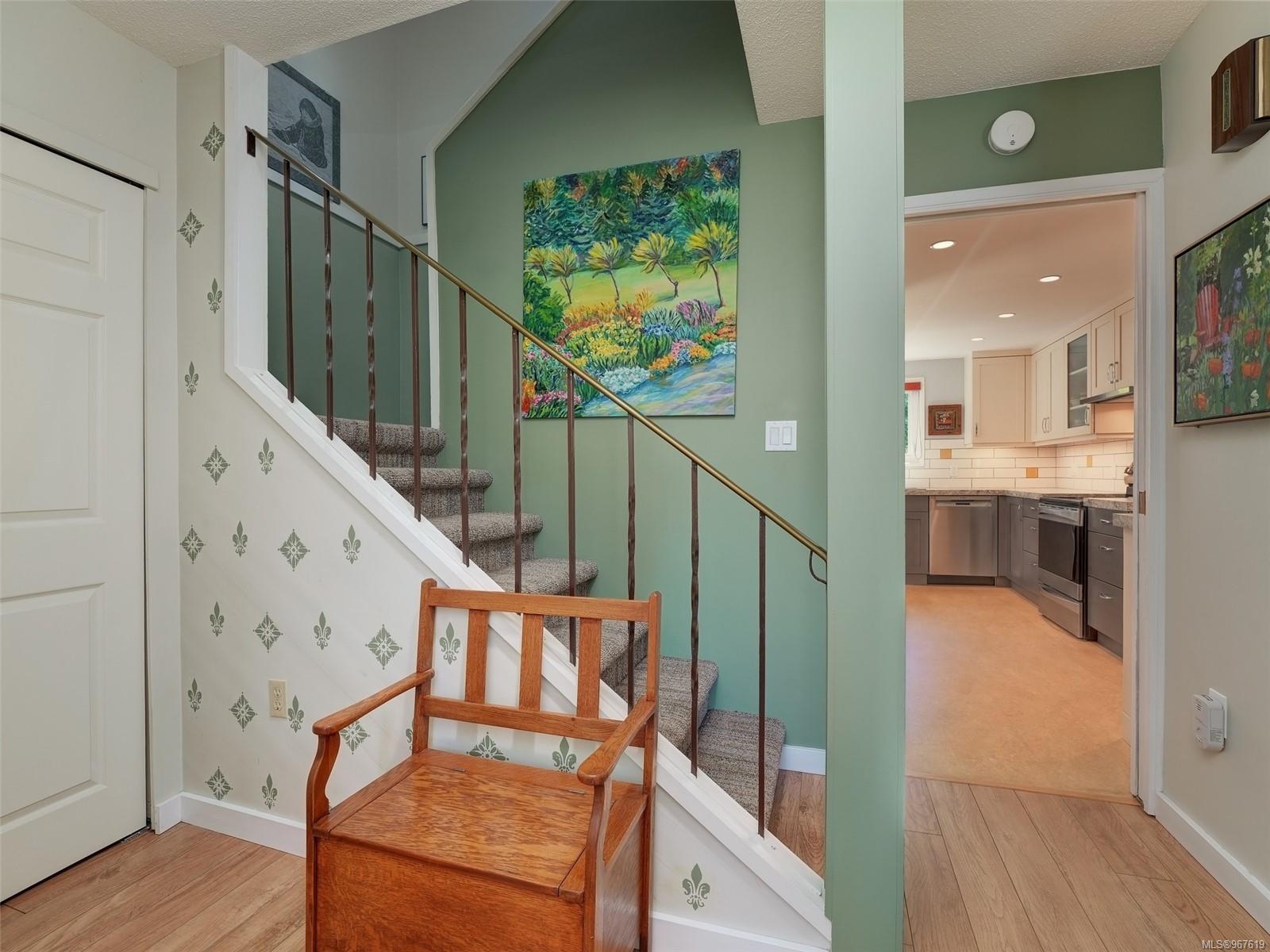 949 Pemberton Rd # 13