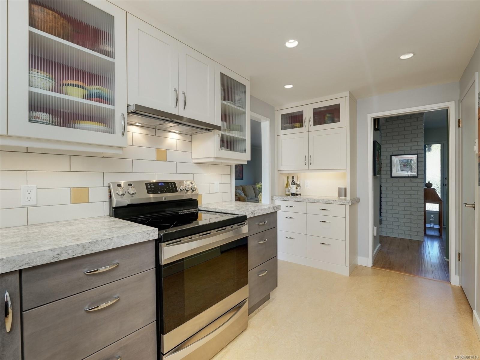 949 Pemberton Rd # 13