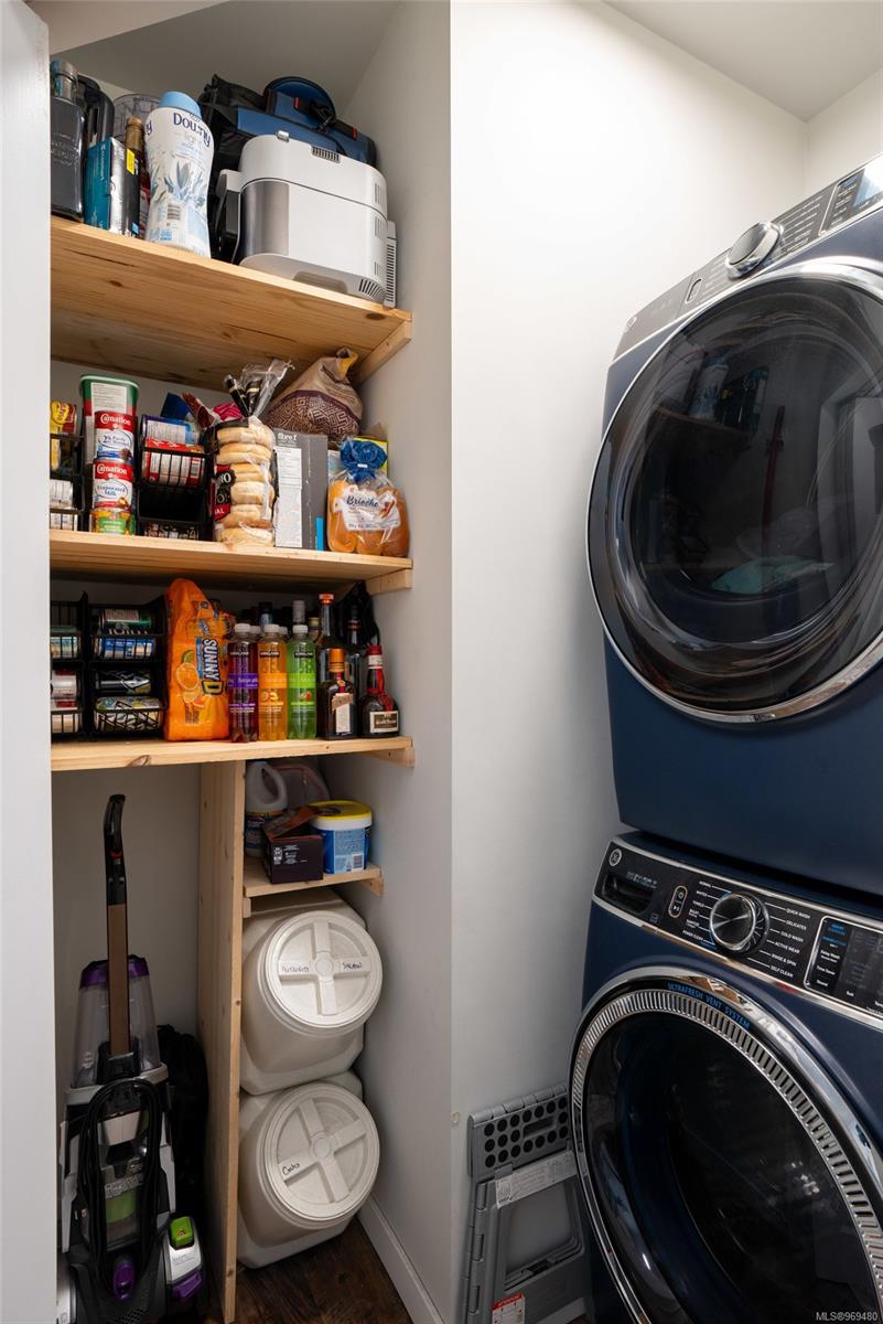 821 Goldstream Ave # 407