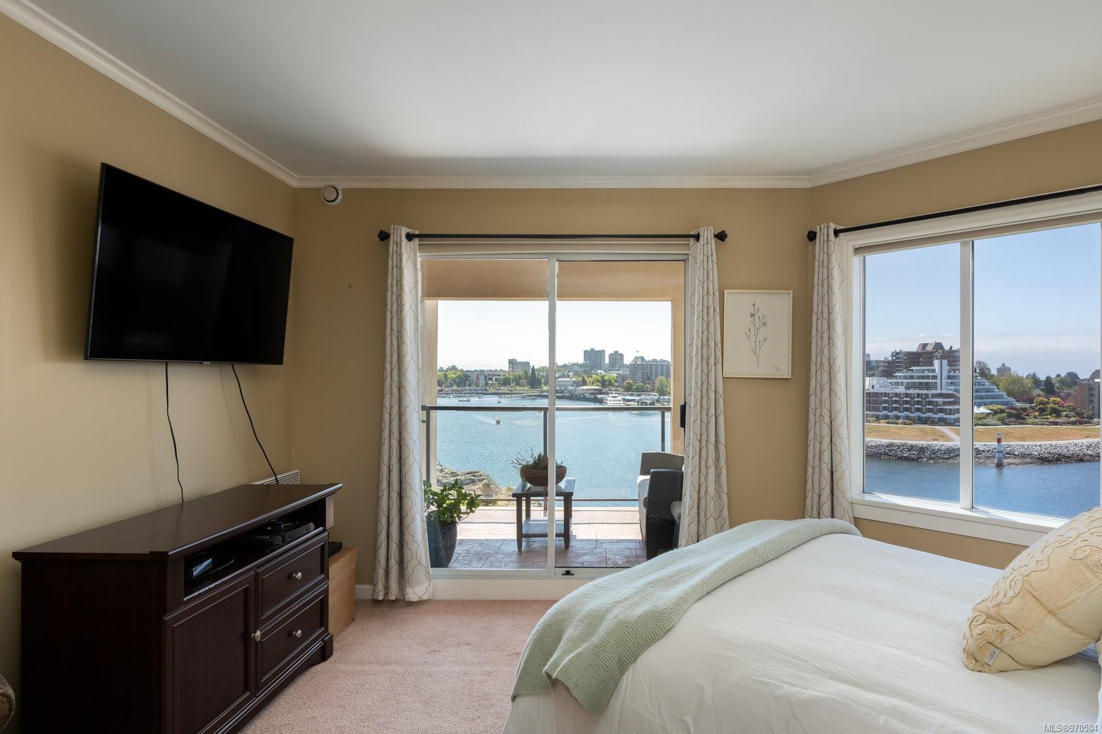 50 Songhees Rd # 621