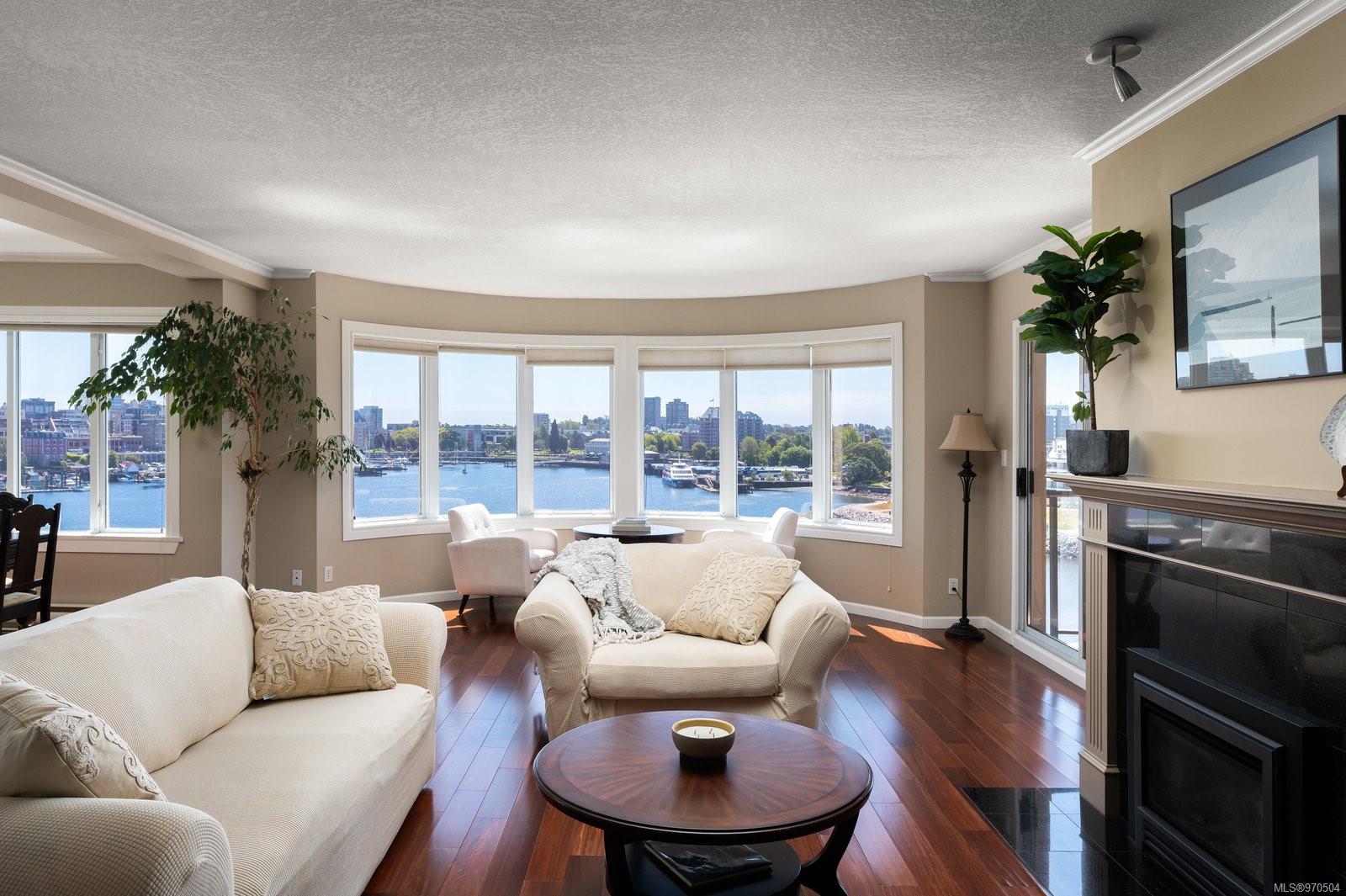 50 Songhees Rd # 621