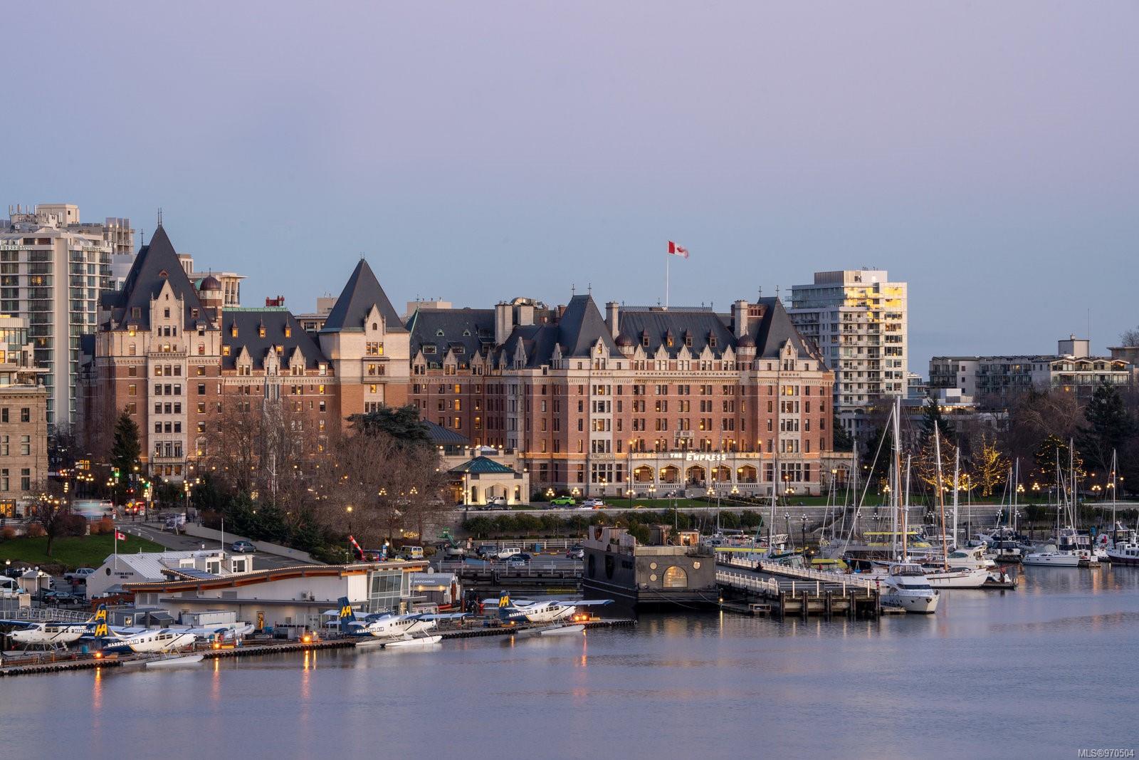 50 Songhees Rd # 621