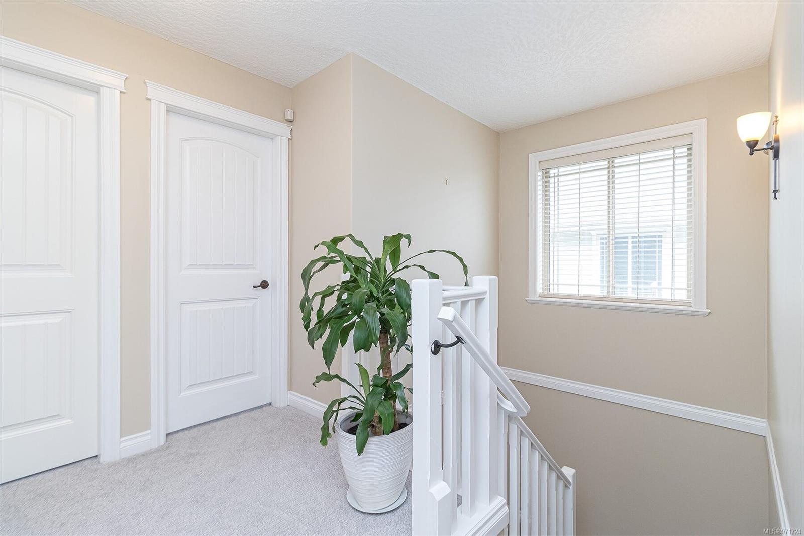 6591 Arranwood Dr # 112