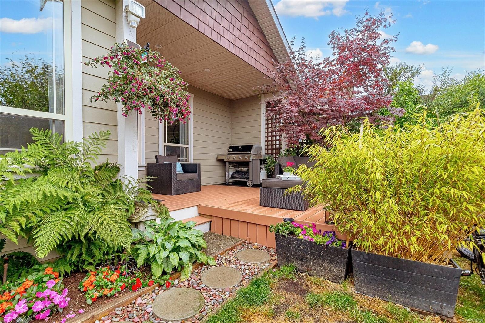 6591 Arranwood Dr # 112