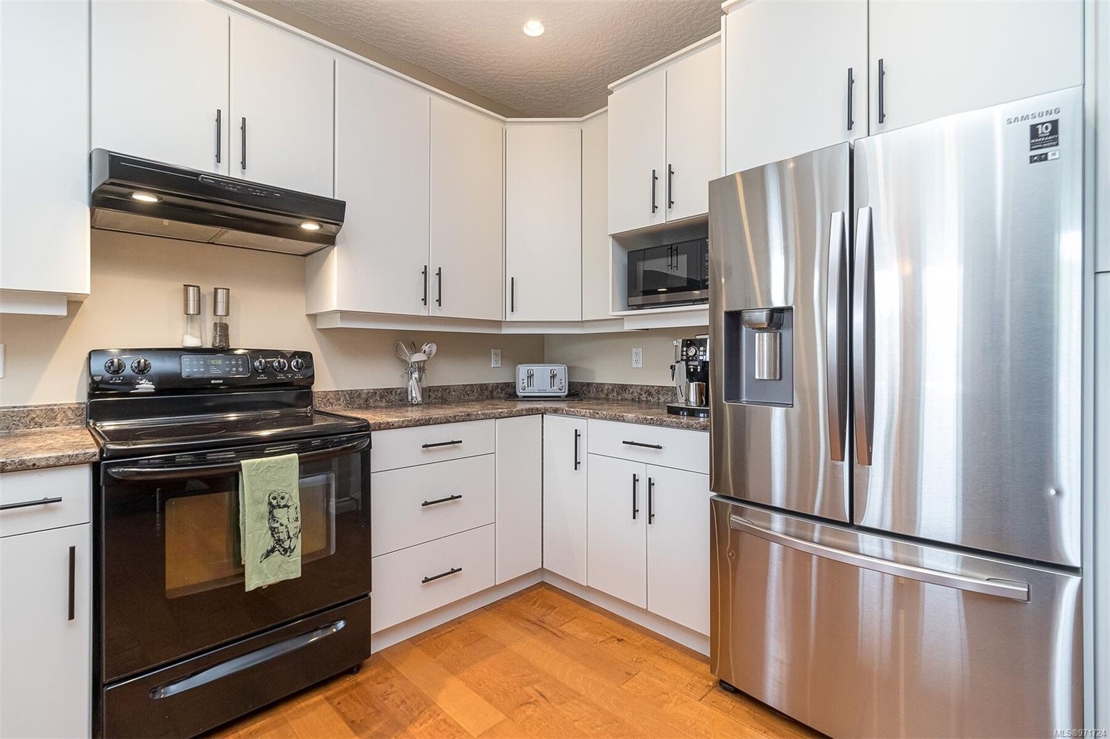 6591 Arranwood Dr # 112