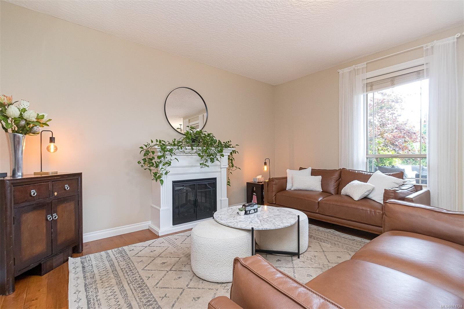 6591 Arranwood Dr # 112