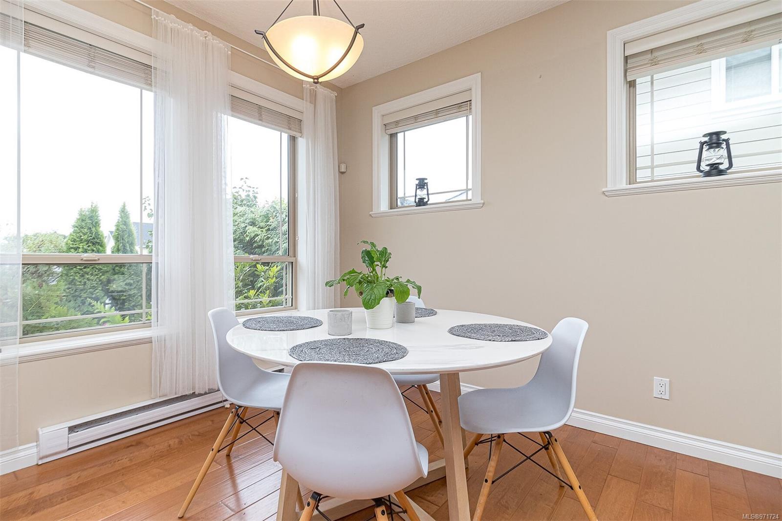 6591 Arranwood Dr # 112