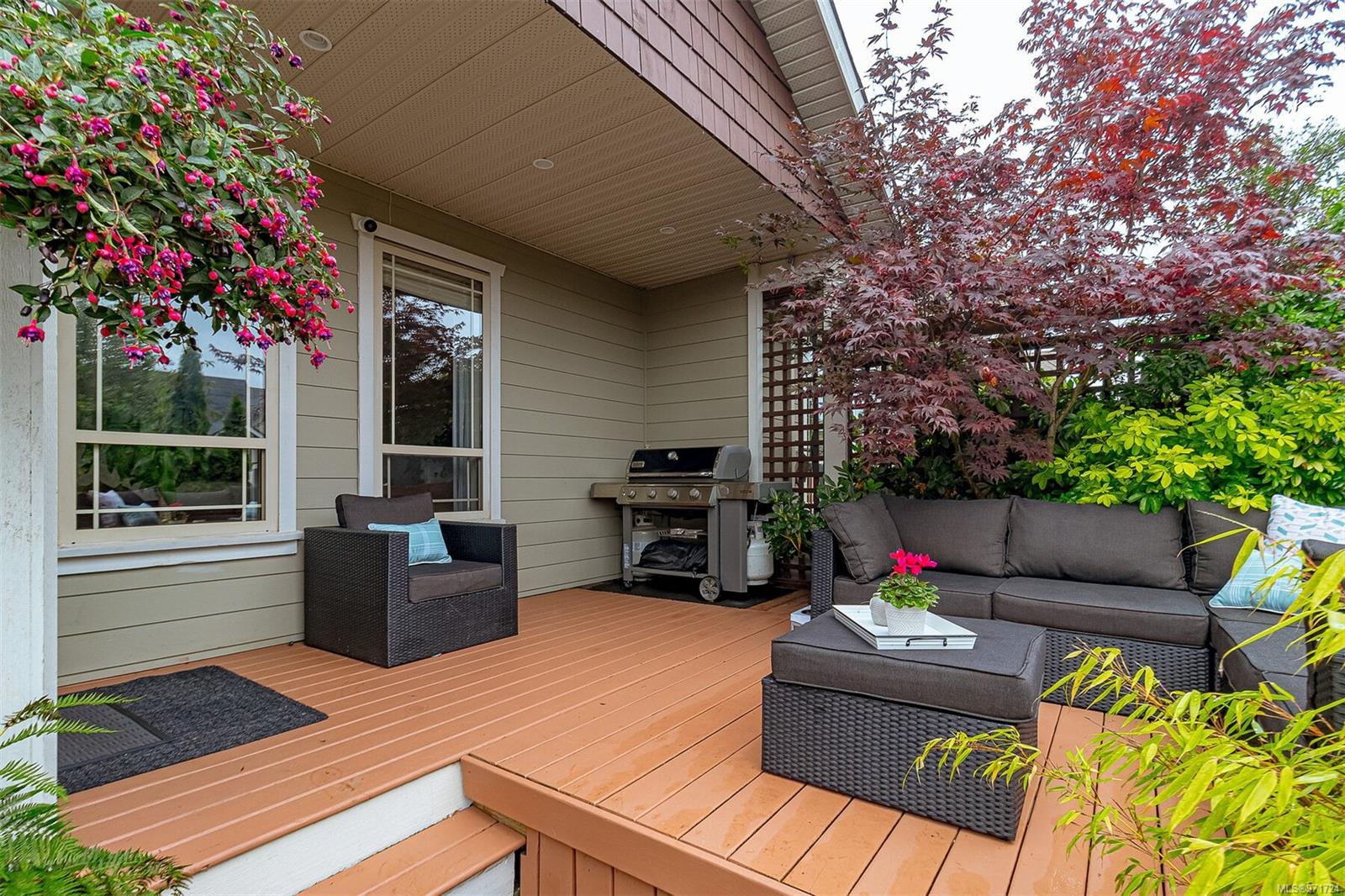 6591 Arranwood Dr # 112