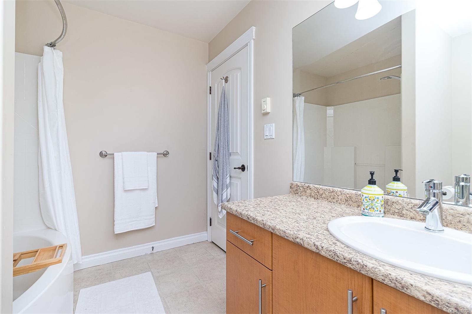 6591 Arranwood Dr # 112