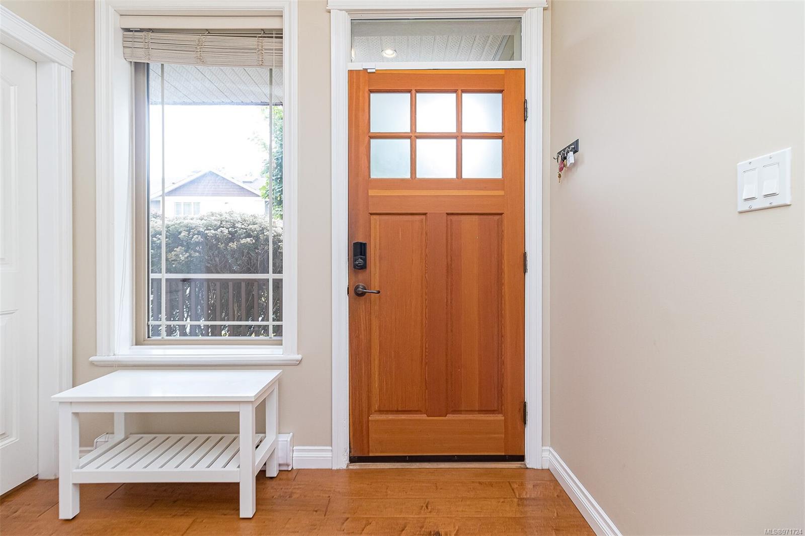 6591 Arranwood Dr # 112