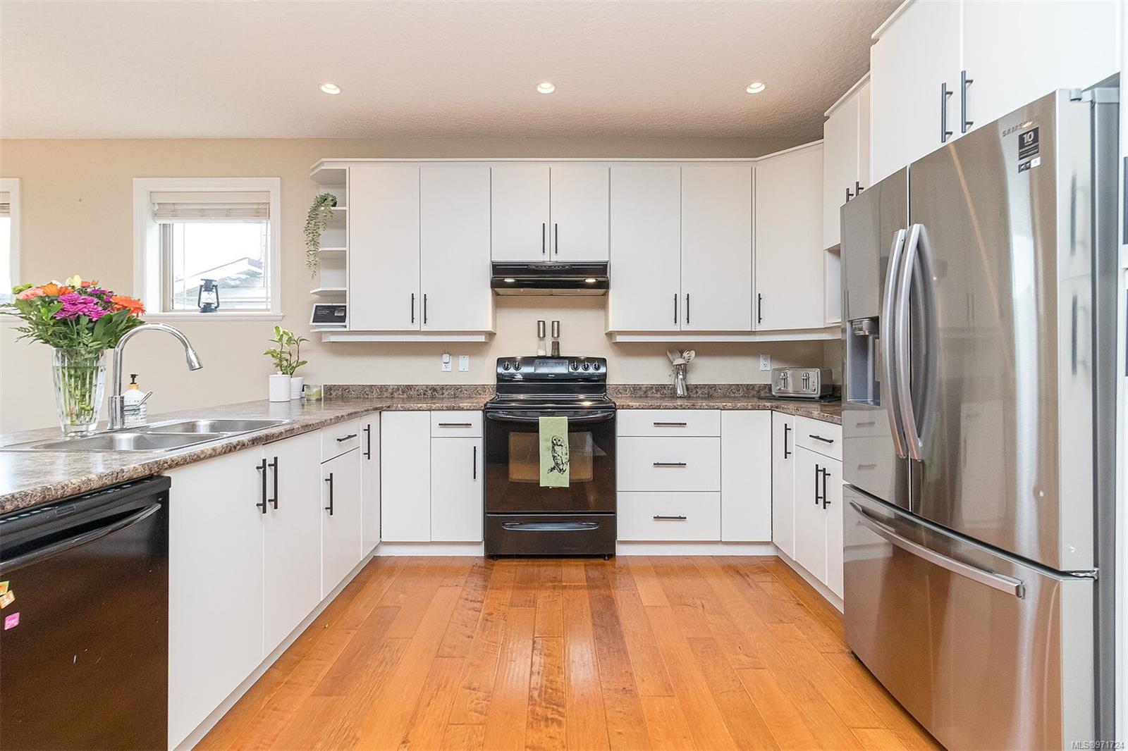 6591 Arranwood Dr # 112