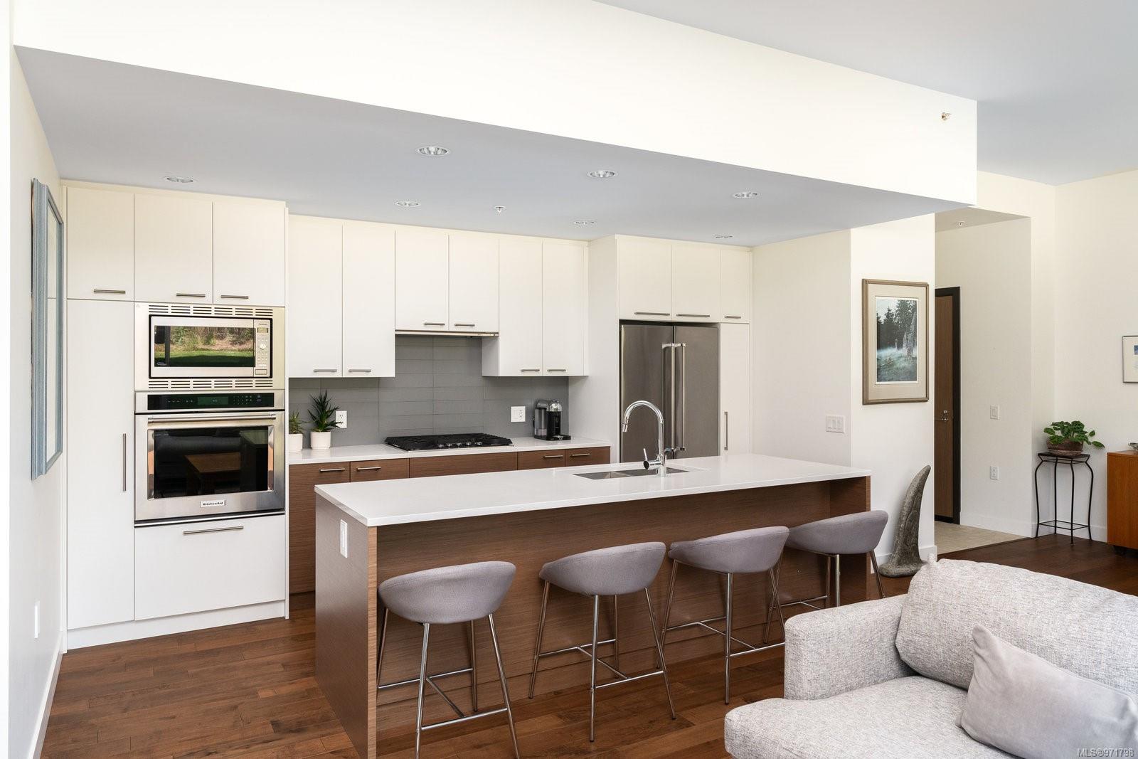 4011 Rainbow Hill Lane # 101