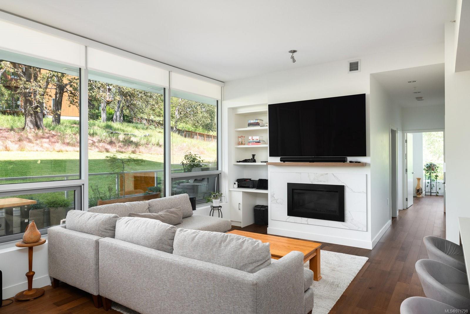 4011 Rainbow Hill Lane # 101