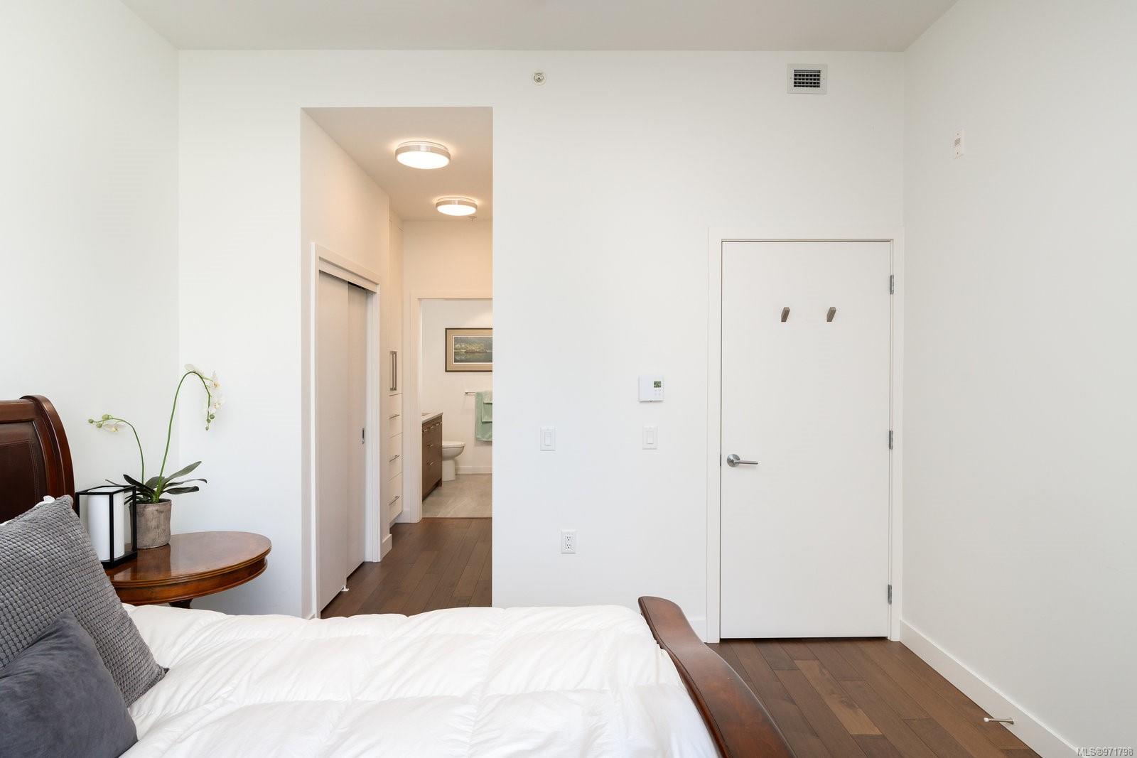 4011 Rainbow Hill Lane # 101