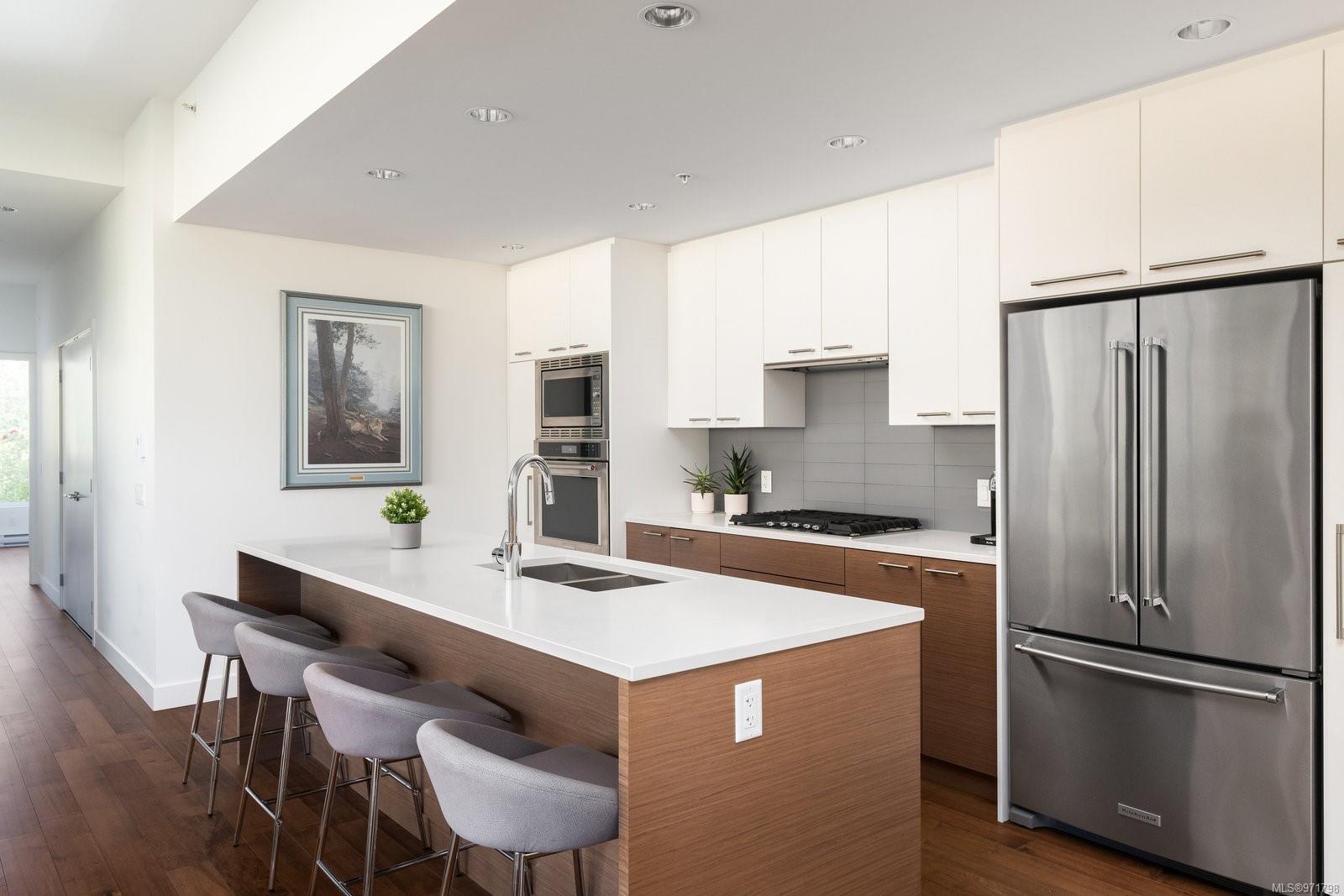 4011 Rainbow Hill Lane # 101