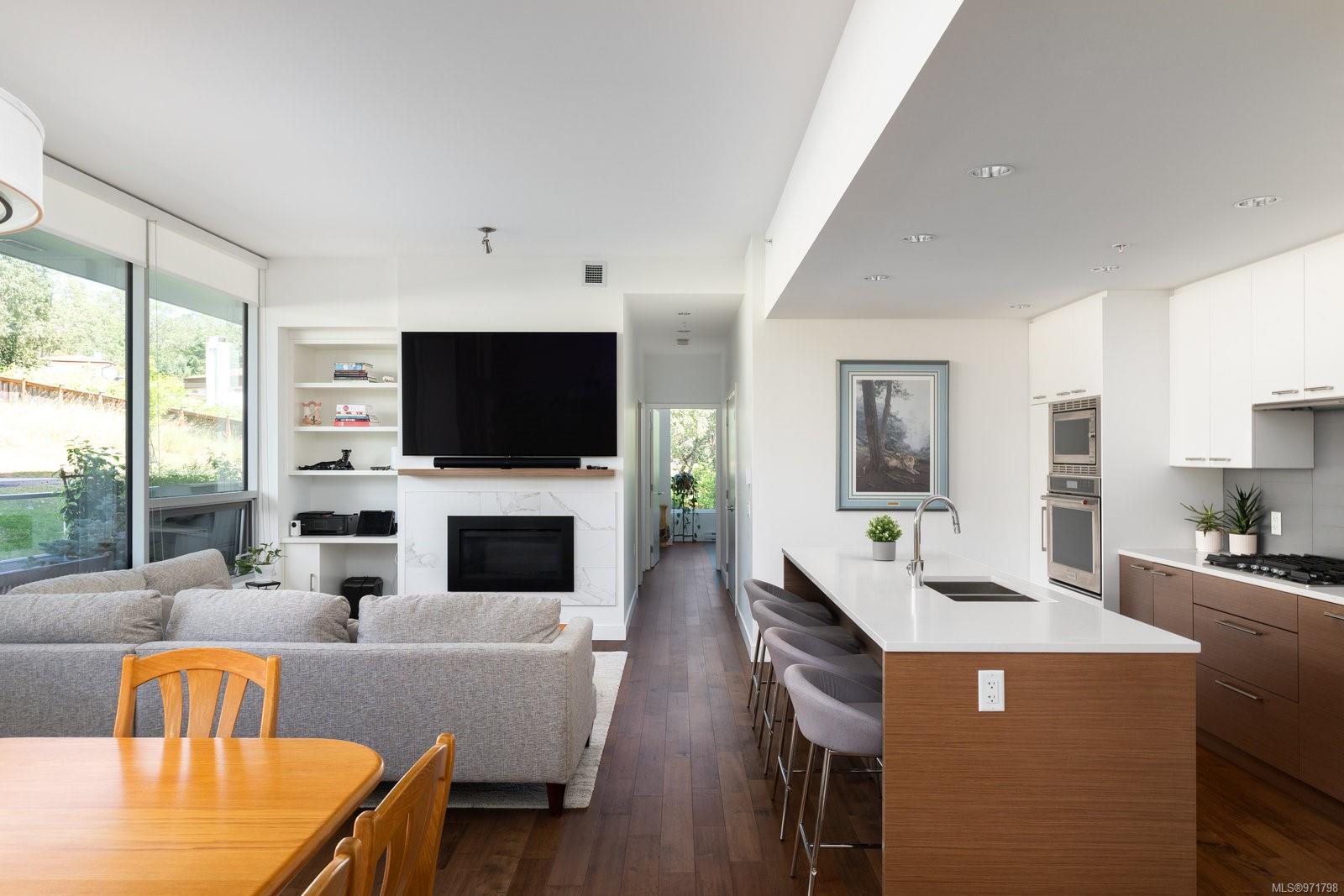 4011 Rainbow Hill Lane # 101