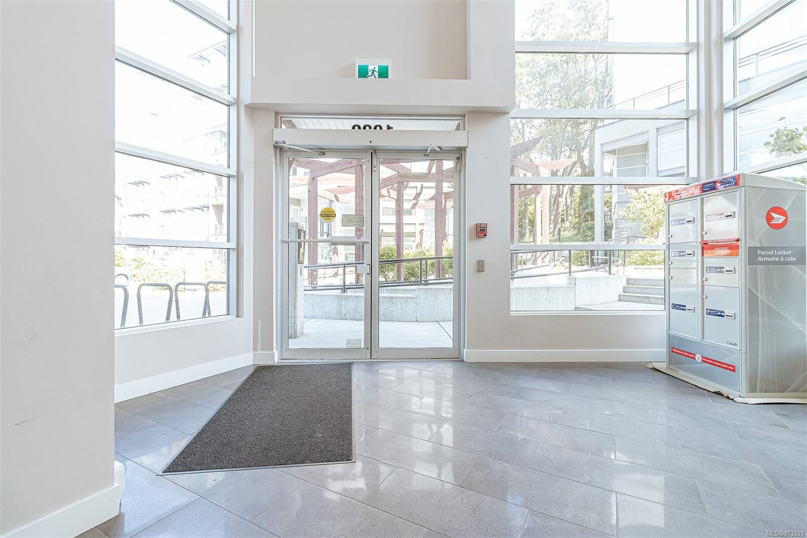 1020 Inverness Rd # 202