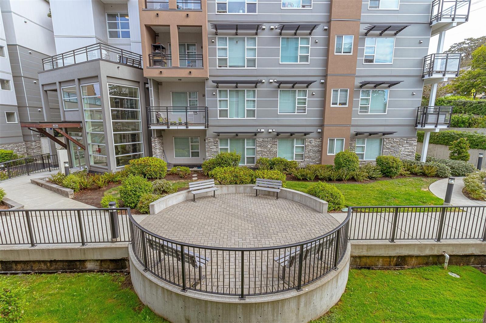 1020 Inverness Rd # 202