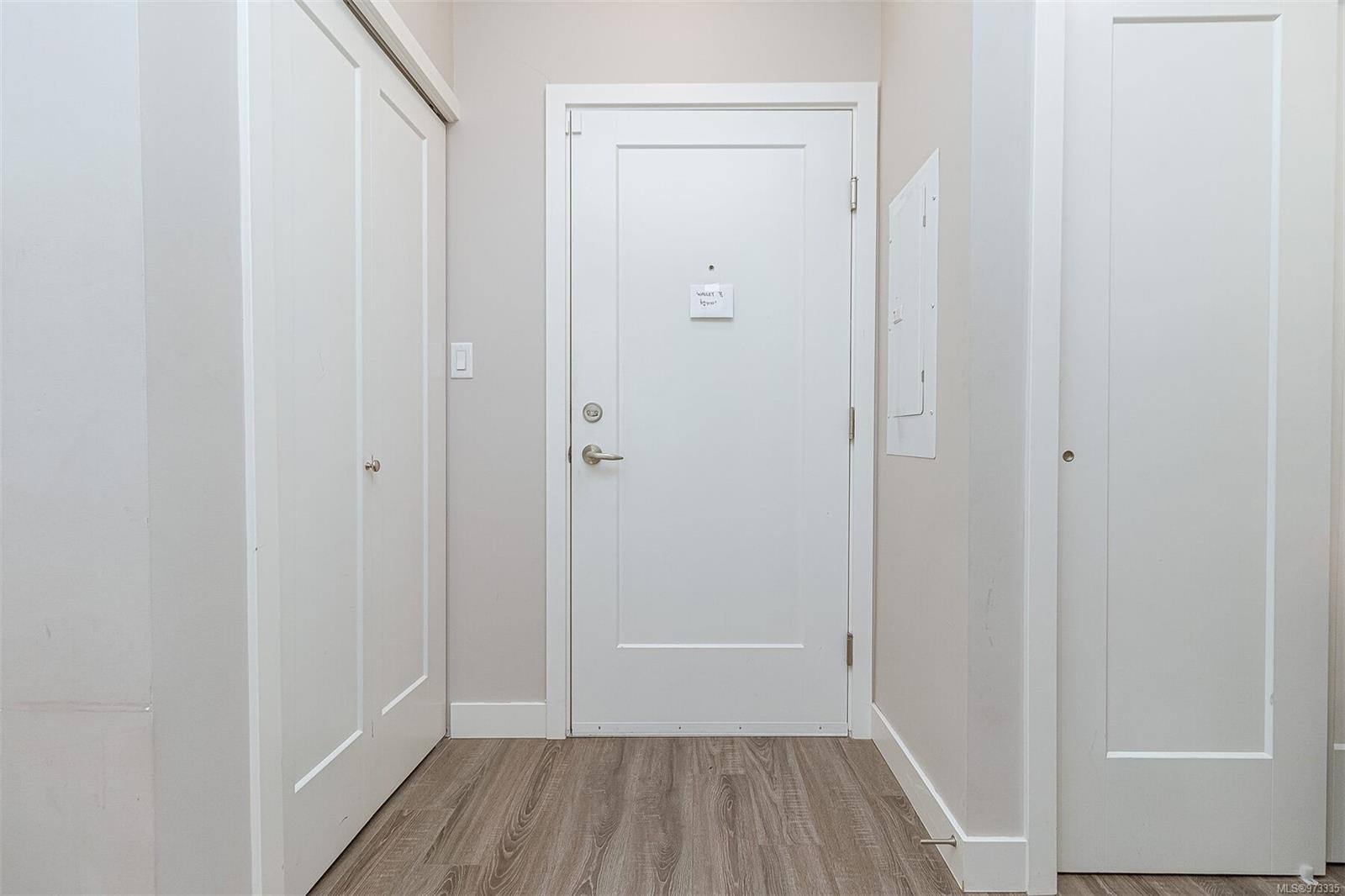 1020 Inverness Rd # 202