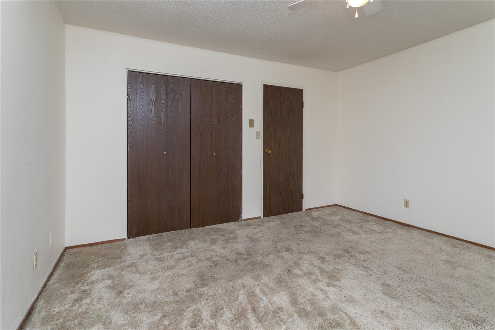 848 Esquimalt Rd Unit: 105