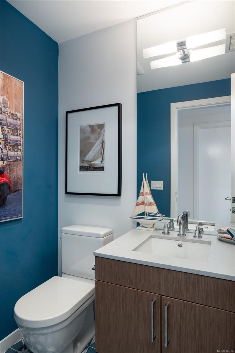 100 Saghalie Rd Unit: TH3