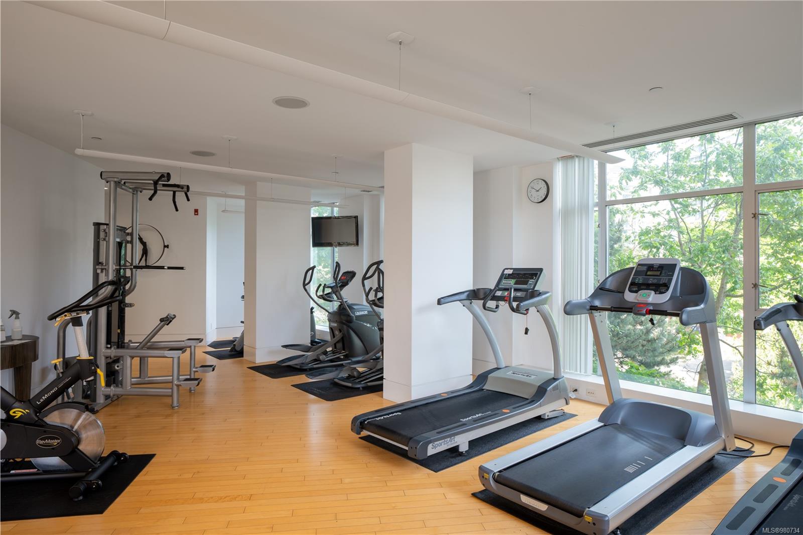 100 Saghalie Rd Unit: TH3