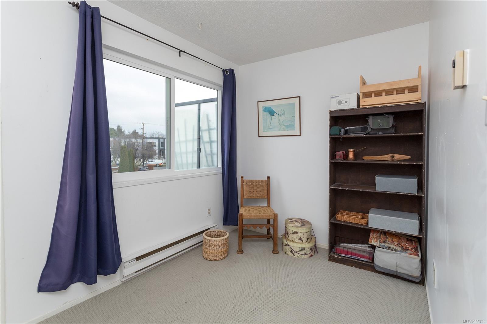 50 Montreal St # 9